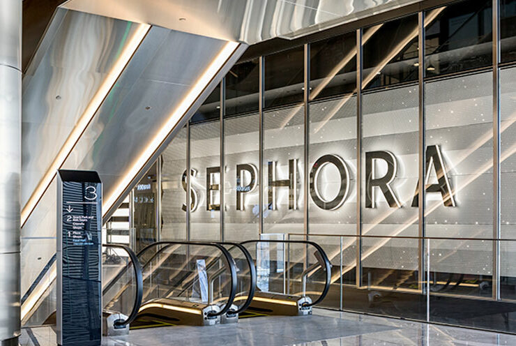 Photo of Sephora store at mall